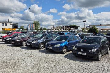 TANIE AUTA WIĘCEJ W OFERCIE! Ważne opłaty! Zarejestrowane Sprawne
